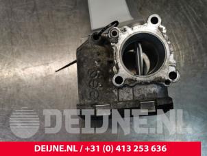 Opel Vivaro Drosselklappengehäuse O107589 foto 2