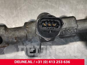 Renault Trafic Einspritzdüse (Einspritzer) O107594 foto 4