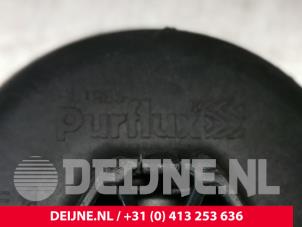 Ford Transit Oil filter cover O107664 photo 3
