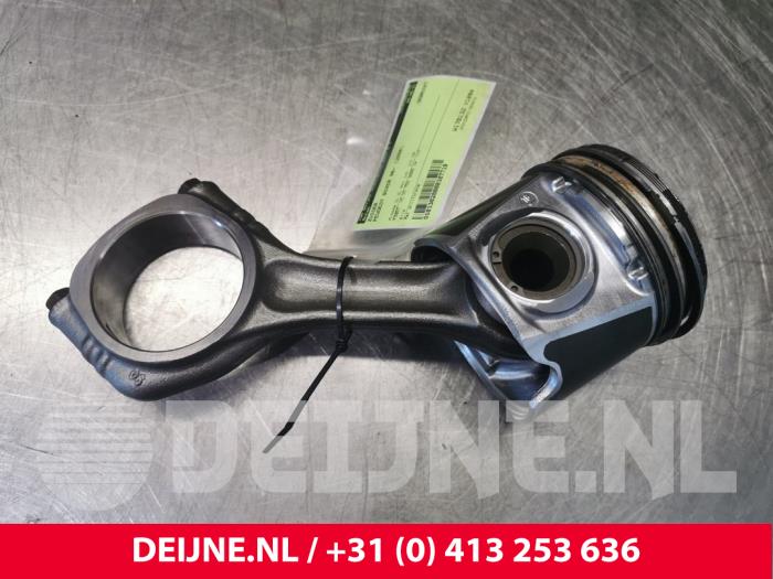 Gebruikte Zuiger Peugeot Boxer (U9) 3.0 HDi 160 Euro 4 Prijs € 60,50 Inclusief btw aangeboden door van Deijne Onderdelen Uden B.V.