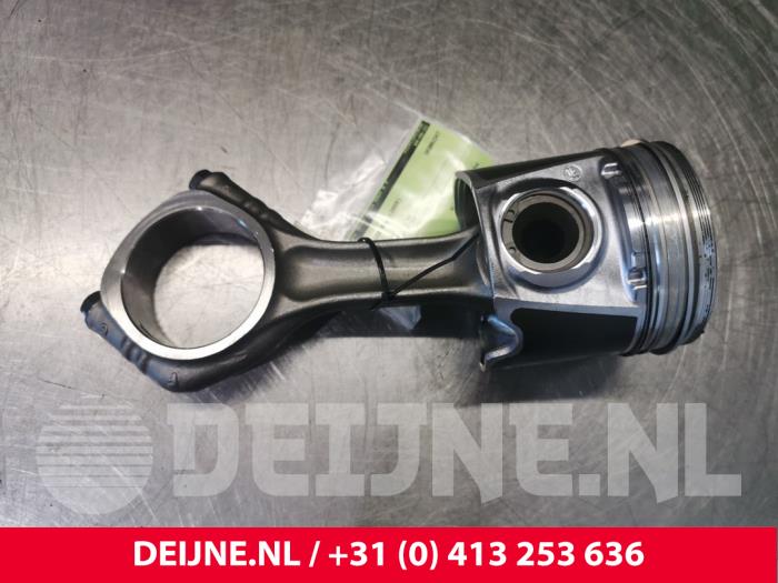 Gebruikte Zuiger Peugeot Boxer (U9) 3.0 HDi 160 Euro 4 Prijs € 60,50 Inclusief btw aangeboden door van Deijne Onderdelen Uden B.V.