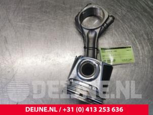 Peugeot Boxer Piston O107718 photo 4