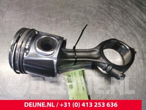 Peugeot Boxer Piston O107718 photo 3