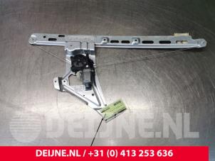 Mercedes Sprinter Ruitmechaniek 2Deurs rechts-voor O107782 foto 3
