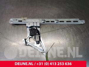Mercedes Sprinter Ruitmechaniek 2Deurs rechts-voor O107780 foto 3