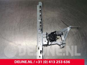 Mercedes Sprinter Ruitmechaniek 2Deurs rechts-voor O107780 foto 4