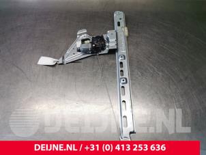 Mercedes Sprinter Ruitmechaniek 2Deurs rechts-voor O107781 foto 2