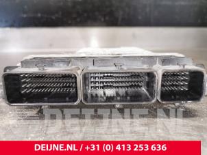 Renault Master Computer Motormanagement O107806 foto 2