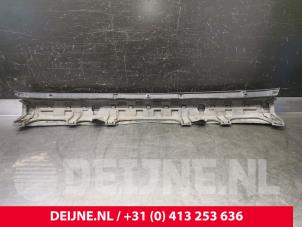 Volkswagen Crafter Achterbumper O107857 foto 3
