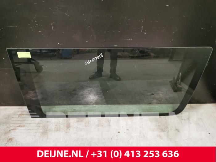 Volkswagen Crafter Zusätzliches Fenster 4-türig rechts hinten O107871