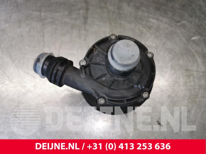 Mercedes C-Klasse Extra waterpomp O107915
