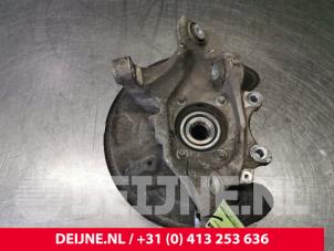Mercedes C-Klasse Achsschenkel links hinten O107918 foto 2