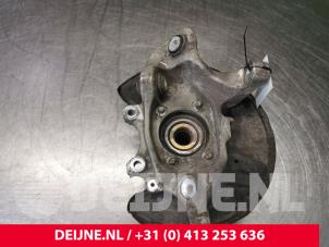 Mercedes C-Klasse Fusee rechts-achter O107919 foto 2