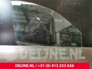 Gebruikte Portierruit 4Deurs rechts-voor Mercedes ML III (166) 2.1 ML-250 CDI 16V BlueTEC 4-Matic Prijs € 100,00 Margeregeling aangeboden door van Deijne Onderdelen Uden B.V.