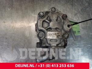 Gebruikte Pomp Servo Volkswagen Crafter 2.0 TDI Prijs € 157,30 Inclusief btw aangeboden door van Deijne Onderdelen Uden B.V.