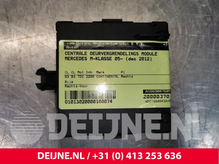 Mercedes ML-Klasse Centrale Deurvergrendelings Module O108074