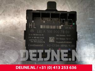 Mercedes ML-Klasse Central door locking module O108076 photo 3