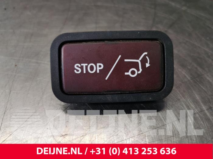 Mercedes ML-Klasse Tailgate switch O108086