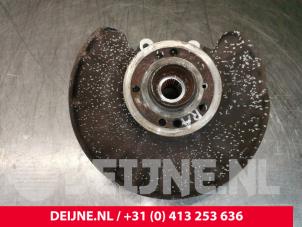 Mercedes ML-Klasse Achsschenkel rechts hinten O108098 foto 3