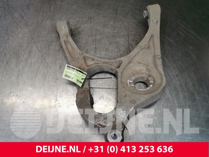 Mercedes ML-Klasse Rear spring retainer, right O108105