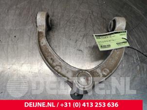 Gebruikte Draagarm boven rechts-voor Mercedes ML III (166) 2.1 ML-250 CDI 16V BlueTEC 4-Matic Prijs € 70,00 Margeregeling aangeboden door van Deijne Onderdelen Uden B.V.