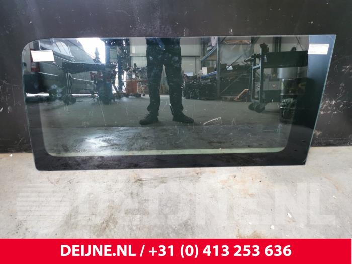 Mercedes Sprinter Extra Ruit 2Deurs rechts-achter O108123