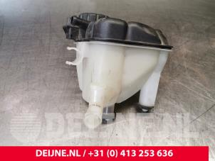 Mercedes ML-Klasse Expansion vessel O108206 photo 2