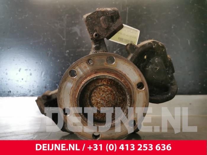 Volkswagen Crafter Fusee rechts-voor O108228