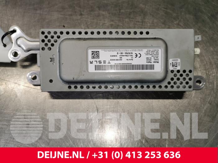 Gebruikte Radio module Tesla Model 3 Long Range AWD 75 kWh Prijs € 96,80 Inclusief btw aangeboden door van Deijne Onderdelen Uden B.V.