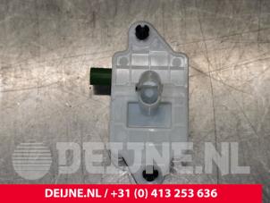 Tesla Model 3 Antenne bluetooth O108326 foto 2