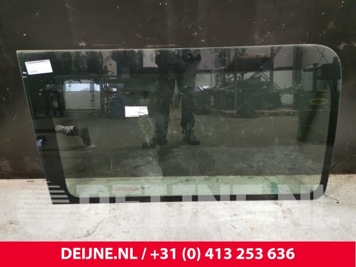 Volkswagen Crafter Fenster Ladetür Seite O108395