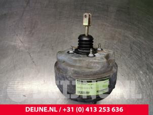 Gebruikte Rembekrachtiger Volvo 940 II 2.3i Prijs € 100,00 Margeregeling aangeboden door van Deijne Onderdelen Uden B.V.