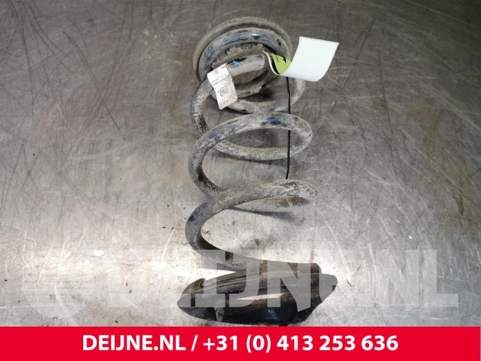 Tesla Model 3 Schroefveer achter O108428
