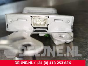 Tesla Model 3 Radio module O108470 foto 3
