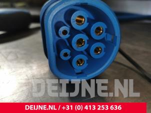 Tesla Model 3 Ladekabel Elektro-auto O108480 foto 3