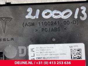Tesla Model 3 Modul (sonstige) O108485 foto 2