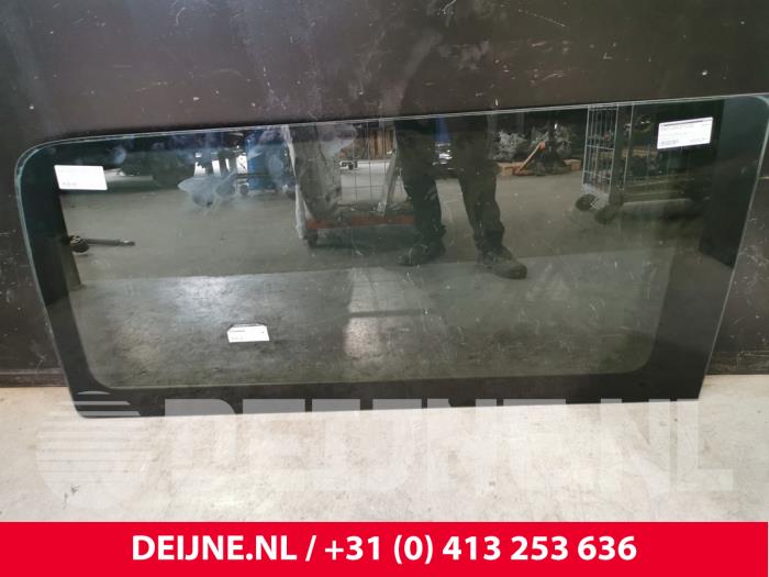 Mercedes Sprinter Extra Ruit 2Deurs rechts-achter O108591