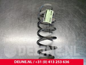 Tesla Model 3 Front spring screw O108628 photo 2