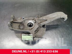 Gebruikte Fusee rechts-voor Tesla Model 3 Long Range AWD 75 kWh Prijs € 175,45 Inclusief btw aangeboden door van Deijne Onderdelen Uden B.V.