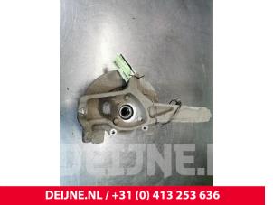 Tesla Model 3 Fusee links-voor O108633 foto 2