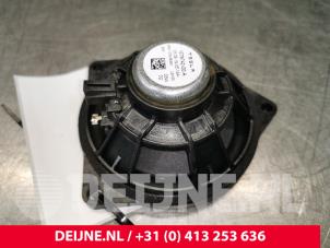 Tesla Model 3 Luidspreker O108641 foto 3