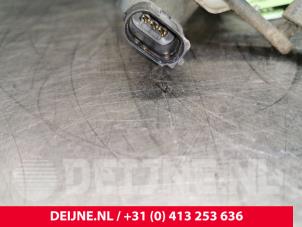 Tesla Model 3 Xenon height adjustment O108646 photo 3