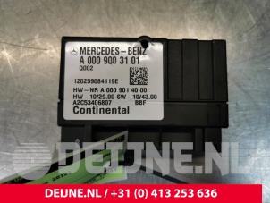 Mercedes ML-Klasse Brandstofpomp module O108656 foto 3