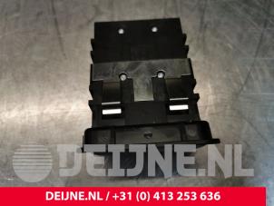 Mercedes ML-Klasse Handbremse Schalter O108658 foto 2