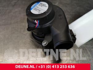 Mercedes ML-Klasse Kachel Ventilatiemotor O108674 foto 2