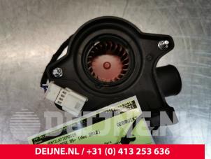 Mercedes ML-Klasse Kachel Ventilatiemotor O108674 foto 3