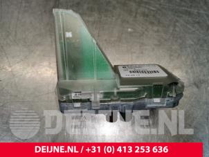 Mercedes ML-Klasse Antenna O108677 photo 2