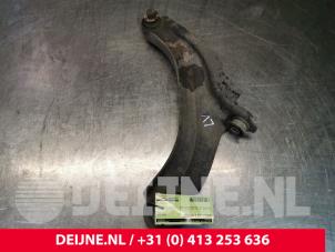 Renault Clio Querlenker unten links vorne O108828 foto 3