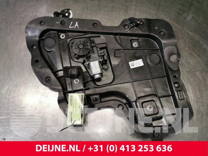 Tesla Model 3 Fenstermechanik 4-türig links hinten O108878