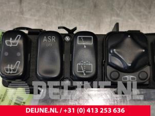 Mercedes Vaneo Mirror switch O108914 photo 2